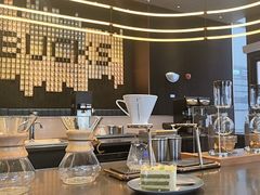 -星巴克臻选(上海虹桥新天地三店)