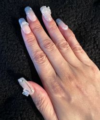-尤米一站式美甲美睫