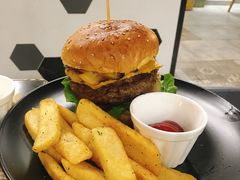 -HELLO 27 意面·沙拉·帕尼尼