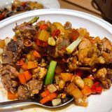 每次饿了都会想念的腊味炒饭[加油]