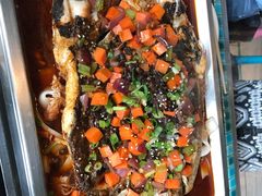 -鸣记脆皮烤鱼·海鲜烤鱼(三八广场店)