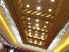 -青岛天瑞星空酒店
