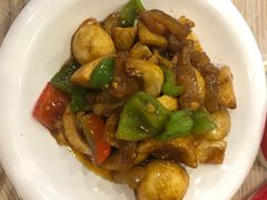 -江城燕子大排档(江汉路步行街店)