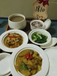 -臻康乃馨月子中心(集美店)