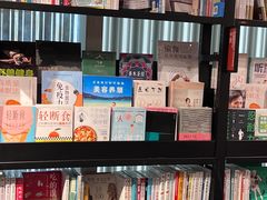 -西西弗书店(城西银泰城店)