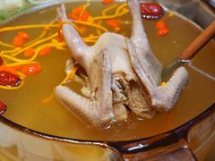 -鸽子侯·家宴·平价海鲜(市图书馆店)