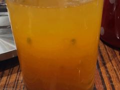 百香果-蚝堡海鲜·威海菜·海肠捞饭·烧烤·亚洲吃蚝公司(幸福门店)