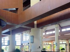 -亚龙湾喜来登·美景台大堂吧