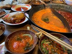 -萍姐火锅·公路夜市(武汉首店)