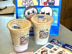 -瑞幸咖啡(上海财经大学地铁站1号口店)