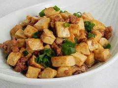 家常豆腐-北京龙庆四季香农家饭庄·灶台鱼·碳烤虹鳟鱼(龙庆峡店)