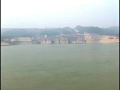 -黄河小浪底水利枢纽风景区