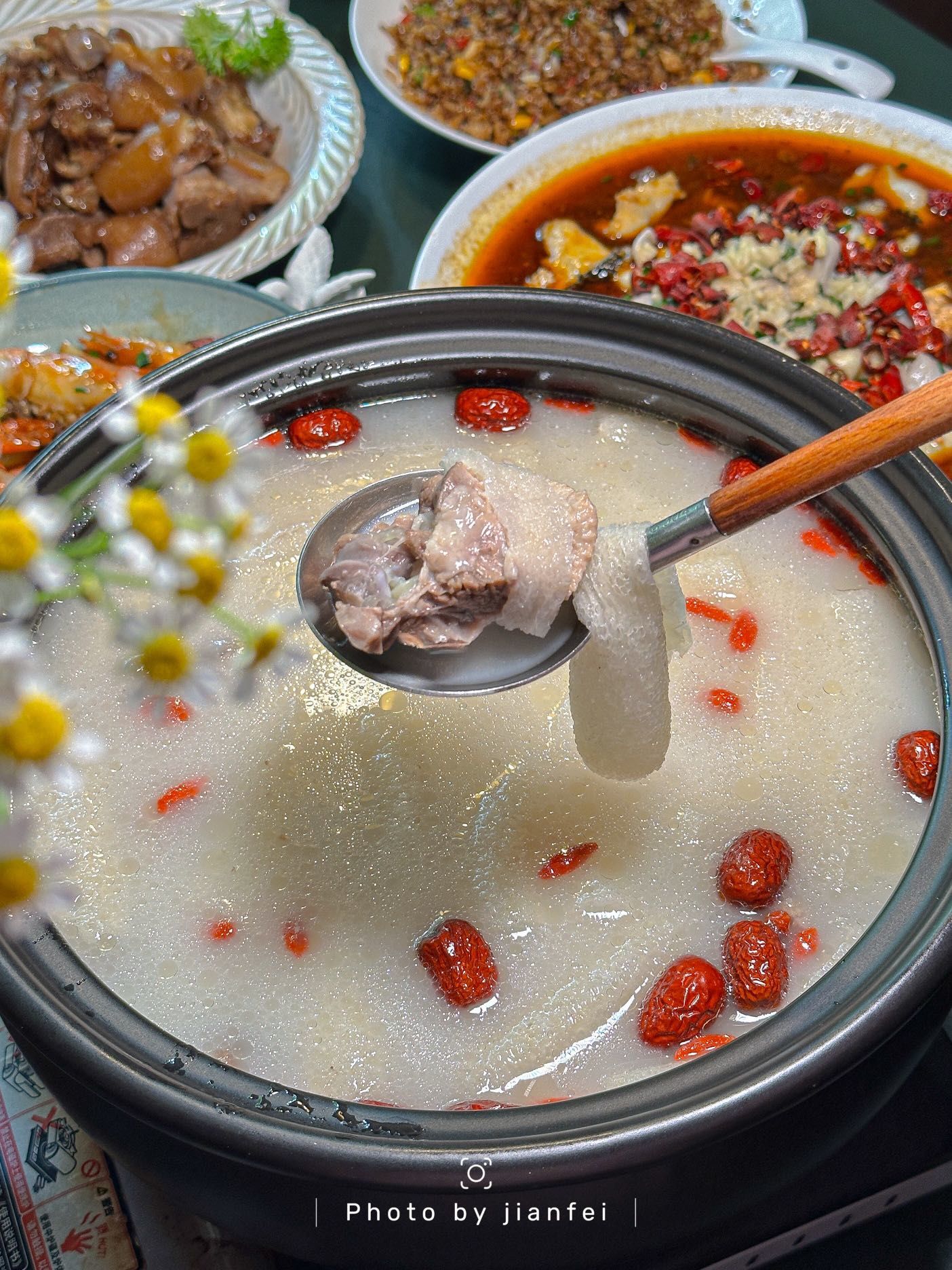 入秋仪式感!一碗好喝哭的竹荪鹅汤🤤