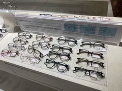 -JINS(上海环球金融中心店)