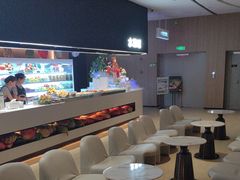 -涨巢·潮玩水疗局