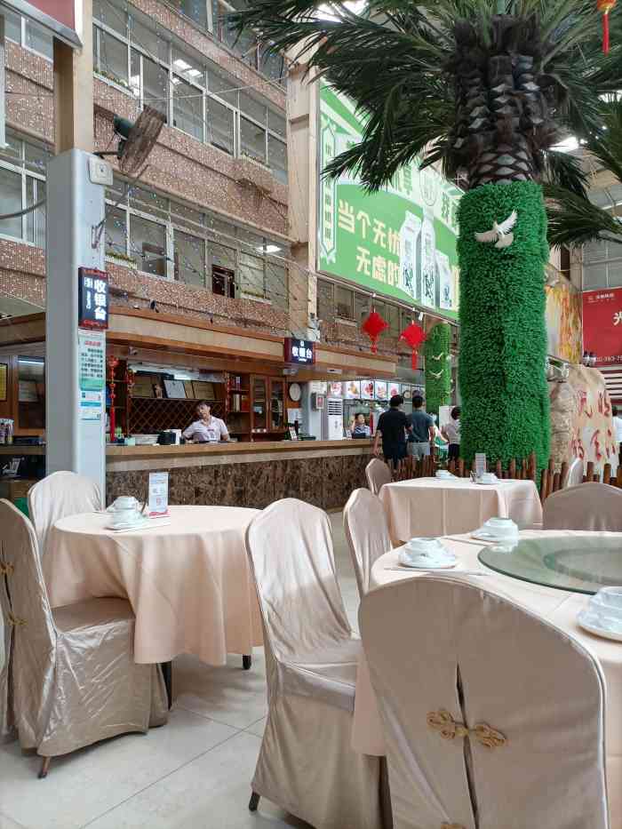 光明鸽田园餐厅·光明招待所-"光明老字号乳鸽五一家庭出游到光明