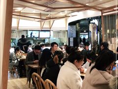 大堂-小满手工粉(上海品尊国际店)
