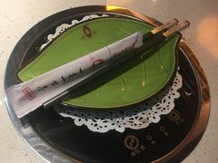 -一叶一世界·素食餐厅(锦华万达店)