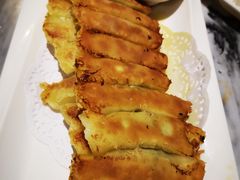 金牌锅贴-西安饭庄·非遗陕菜(钟楼店)