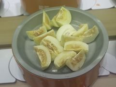 -龍歌自助小火锅(芝罘万达店)