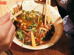 -周小波重庆小面·重庆名小吃(邹容路店)