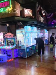 点击看大图 -卡通尼乐园(银泰店)