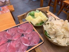 -黔三一夺夺粉酸汤火锅(百信店)
