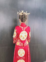 -艾米丽婚纱礼服