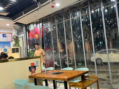 -老何家后安粉·糟粕醋海鲜火锅(三亚湾椰梦长廊店)