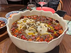 -肆海小川菜酒馆Wine Bistro (青年路店)