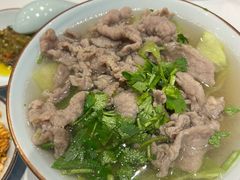 -犇逸·乐山跷脚牛肉·四川现炒(览海店)
