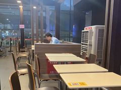 -麦当劳(深圳北站高铁店)