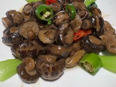 -房县土本味土鸡汤特色餐厅(沌口店)