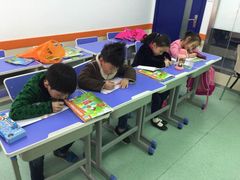 -昂立青少儿成长中心(宝山万达校区)