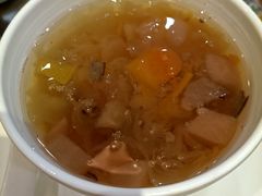 木瓜燉冰花雪梨-香港新曜记茶餐厅(星耀城店)