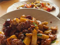 -隔壁老王·家常云南菜(花巷店)