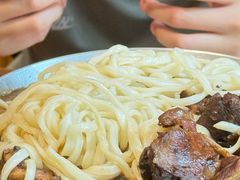 -清真吴记门钉肉饼·喜多利