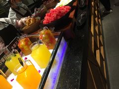 自助取餐区-领鲜活海鲜榴莲自助火锅(东门店)