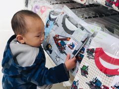 -优衣库(上海金桥国际商业广场店)