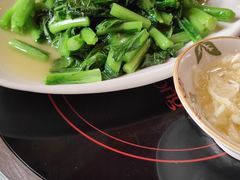 -黄记四更烤乳猪店
