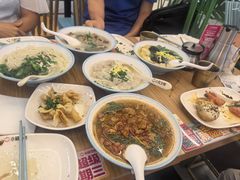 -小杨生煎(白玉兰广场店)