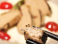 年年有余-若蘭慈·无国界素食料理(欢乐海岸店)