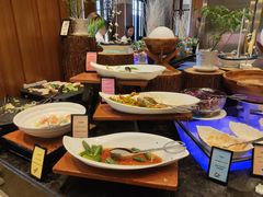 -亚龙湾希尔顿自助餐厅·海鲜·烧烤·沙滩BBQ·现场乐队