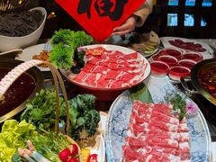 -小天鹅火锅·一线江景洪鼎旗舰店(洪崖洞店)