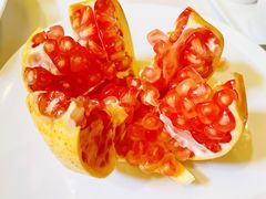 餐前水果云南石榴-新荣记(椒江店)