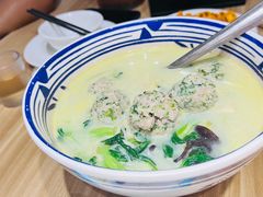 -眷江南之小蓝鲸(王府大街店)