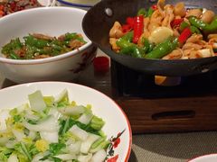 -老湖南民间菜·牛肉十八炒(花都店)