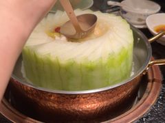 -得意咚瓜·顺德鱼生·冬瓜火锅(深圳首店)