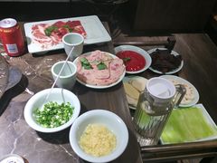 -红九格老火锅(三峡广场店)