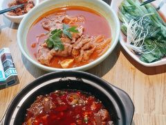 -嫩芽 ·地道重庆菜(十八梯露台夜景店)